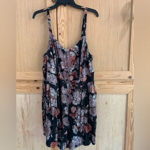 Torrid Black Floral Super Soft Knits Shortall Romper Sz 1(1X 14/16)